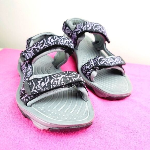 Northside Sandals   - Picture 2 of 9